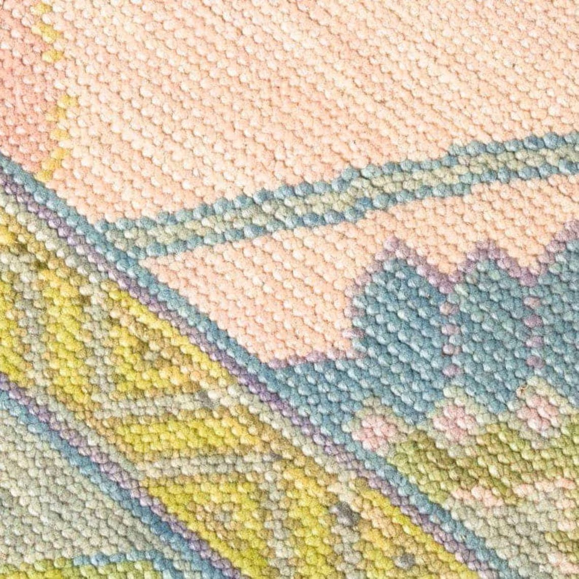 Peach Floral Shape Unique Abestract Green Accent Turkish Rug Knots Bedroom Rug For Living Room Bedroom- Low Pile Rug 5x8 6x9 7x10 8x10 9x12 10x14 Large Area Rug