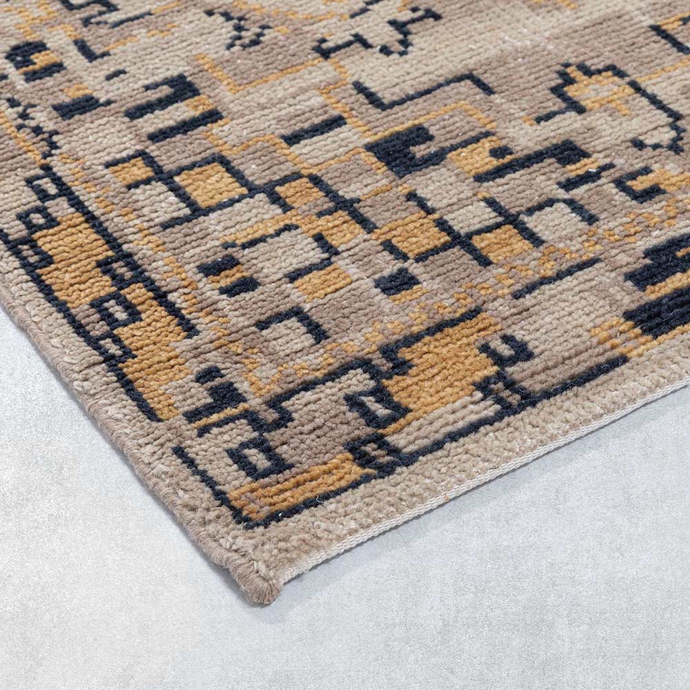 Modern Woollen Premium Hand Knotted Rug