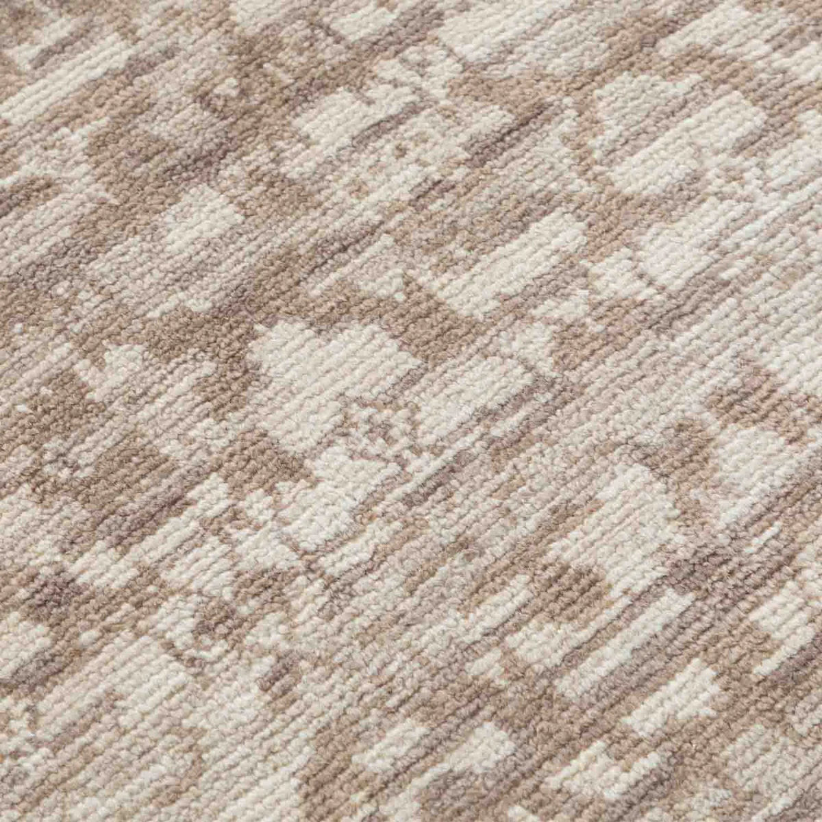 Hand Knotted Beige New Zealand Woollen Rug