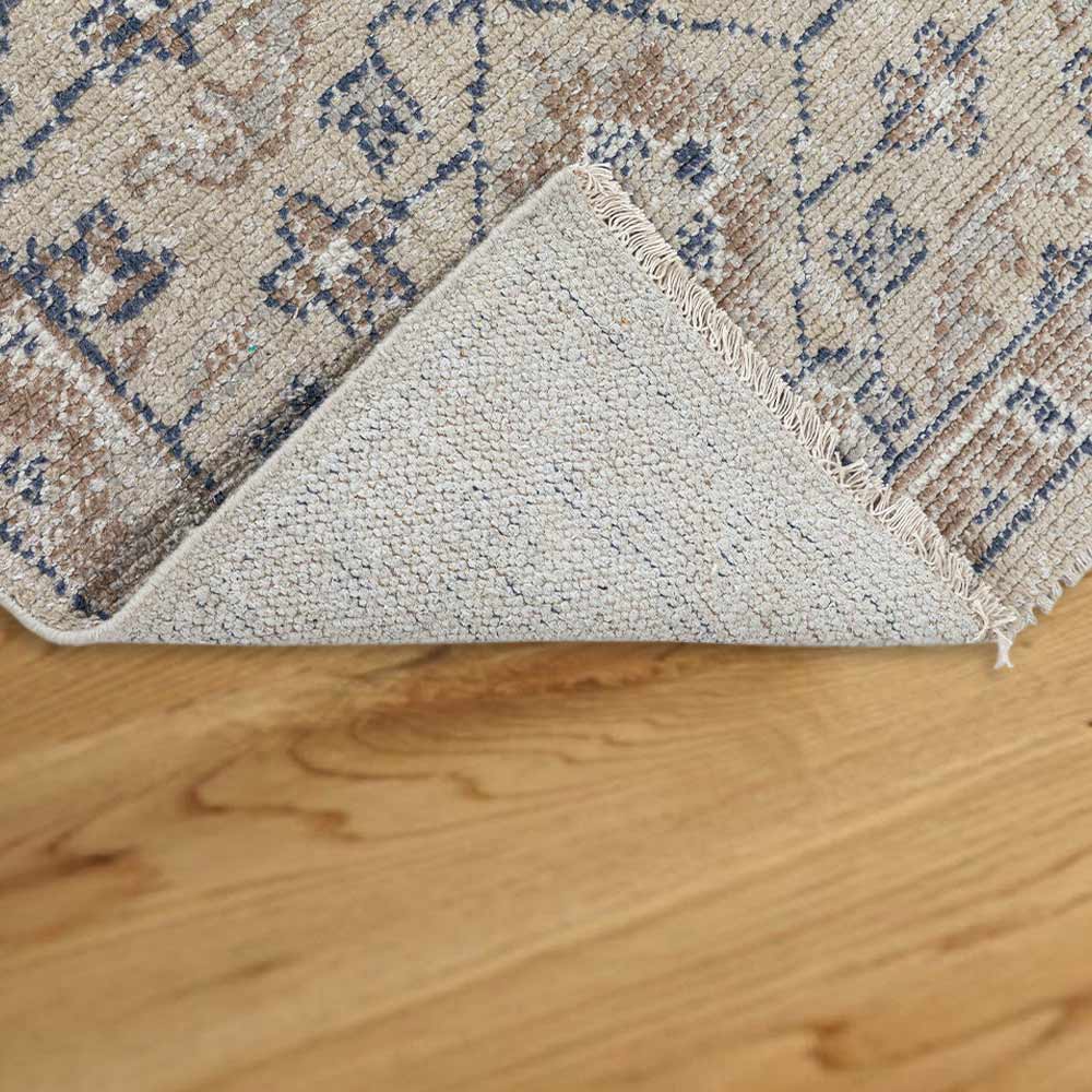 Hand Knotted Cream New Zealand Woollen Rug