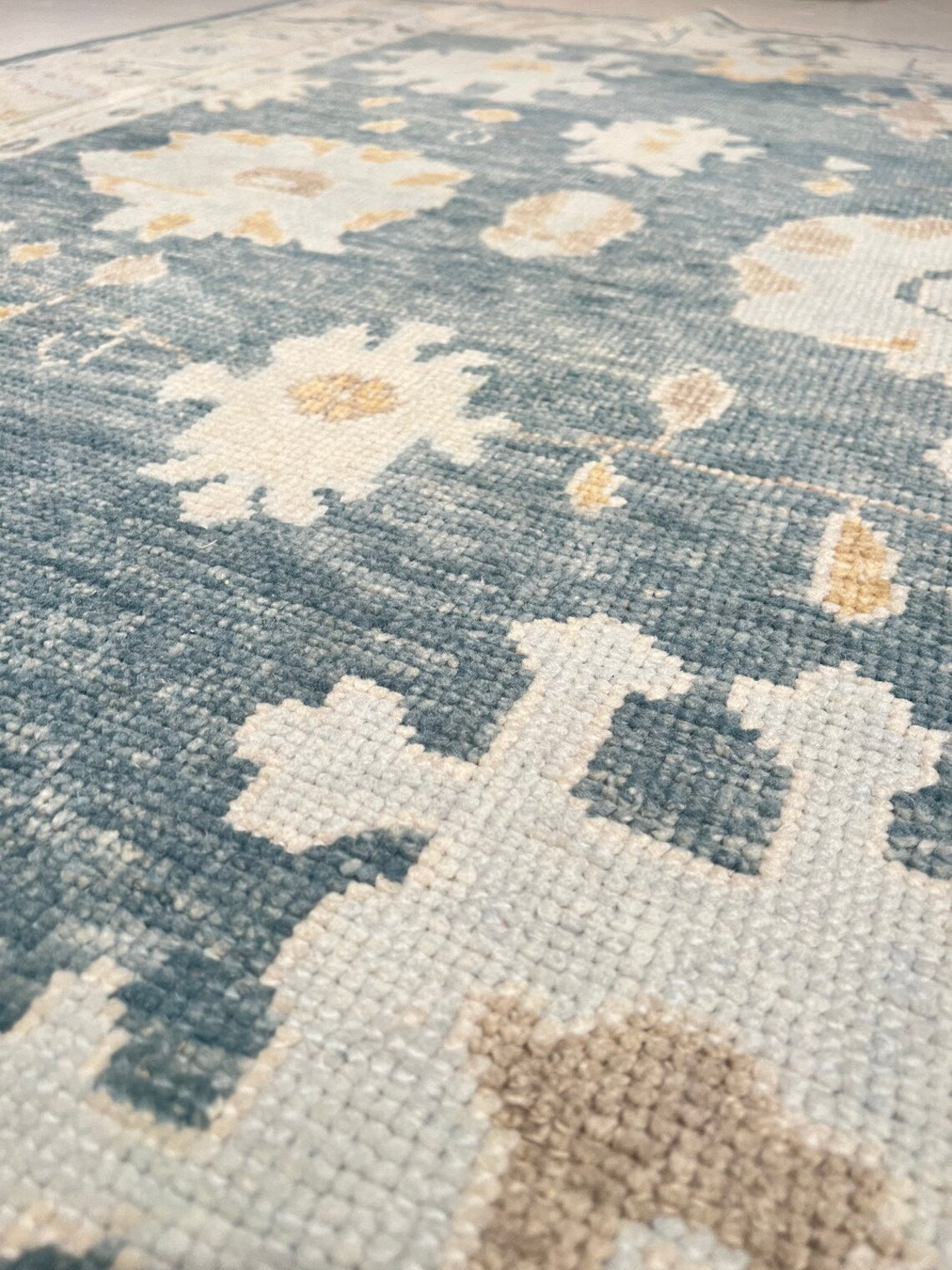 Low Pile Modern Boho Rug For Bedroom Eclectic Wool Multi Colorful Rug Hand Knotted 8X10 Floral Carpet Decore Rug Hand Woolen Rug Hallway Rug Bedroom