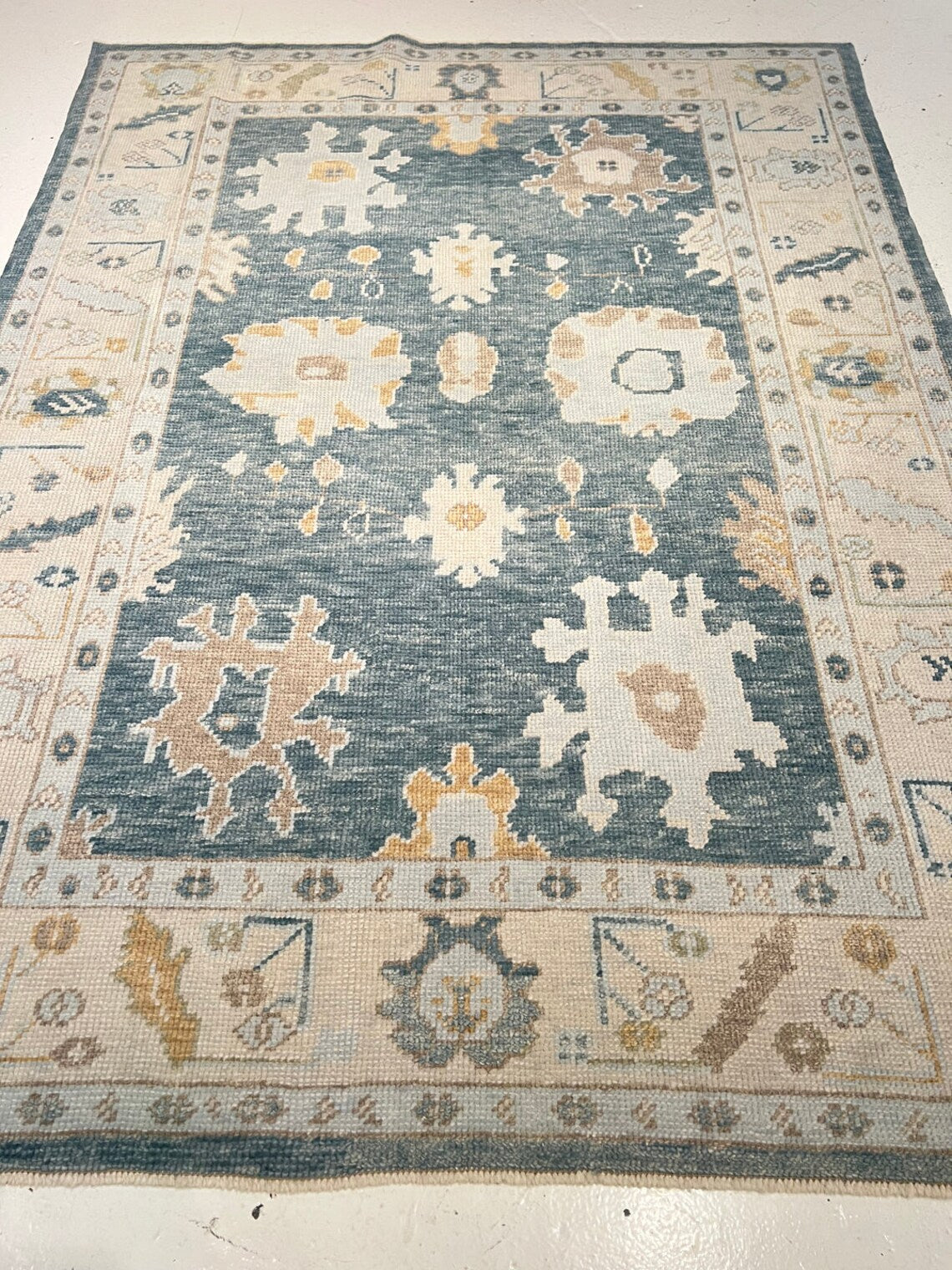 Low Pile Modern Boho Rug For Bedroom Eclectic Wool Multi Colorful Rug Hand Knotted 8X10 Floral Carpet Decore Rug Hand Woolen Rug Hallway Rug Bedroom