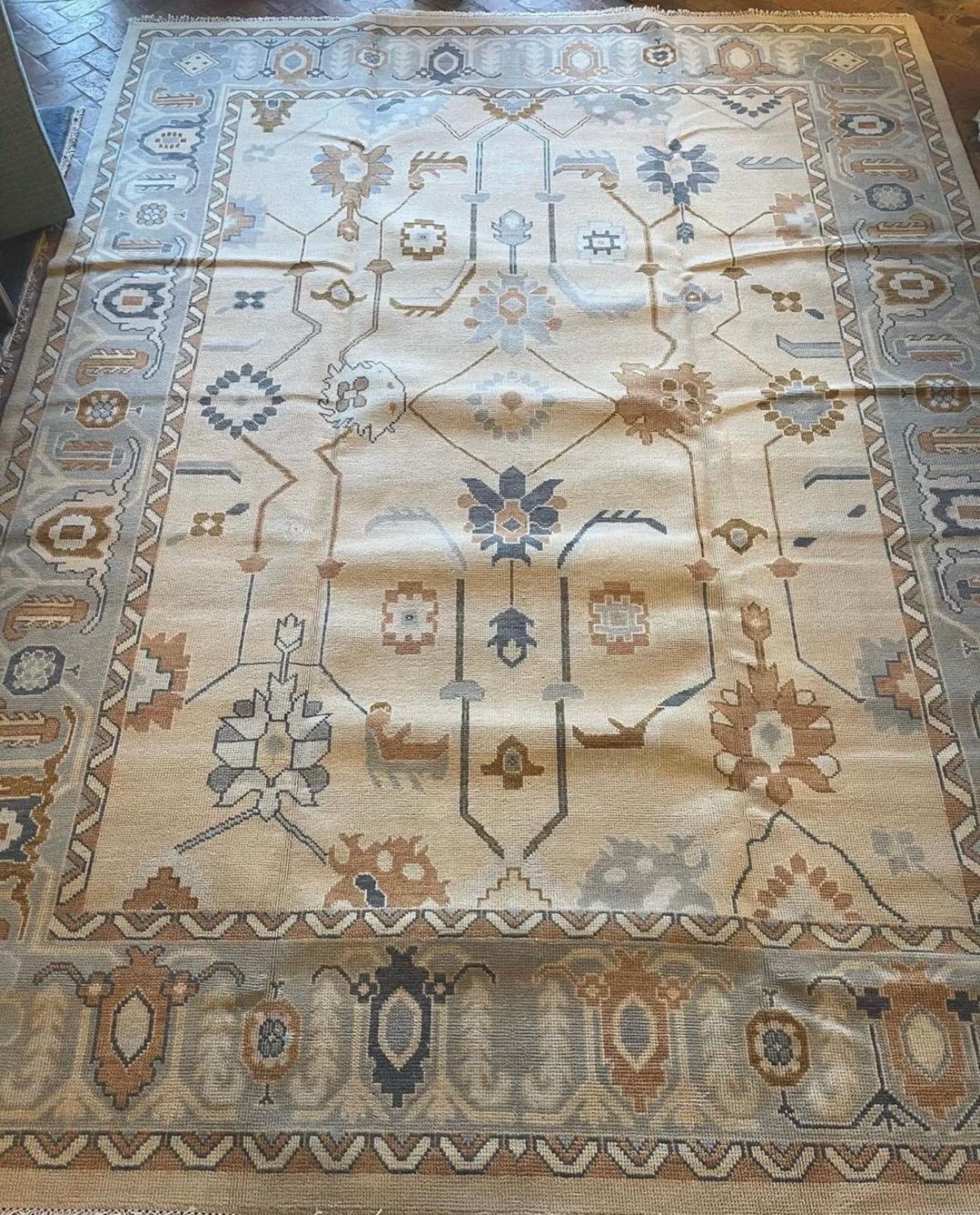 Large Oushak Area Rug – Hand Knotted Turkish Wool Carpet in Muted Colors, Vintage Style Living Room or Bedroom Rug