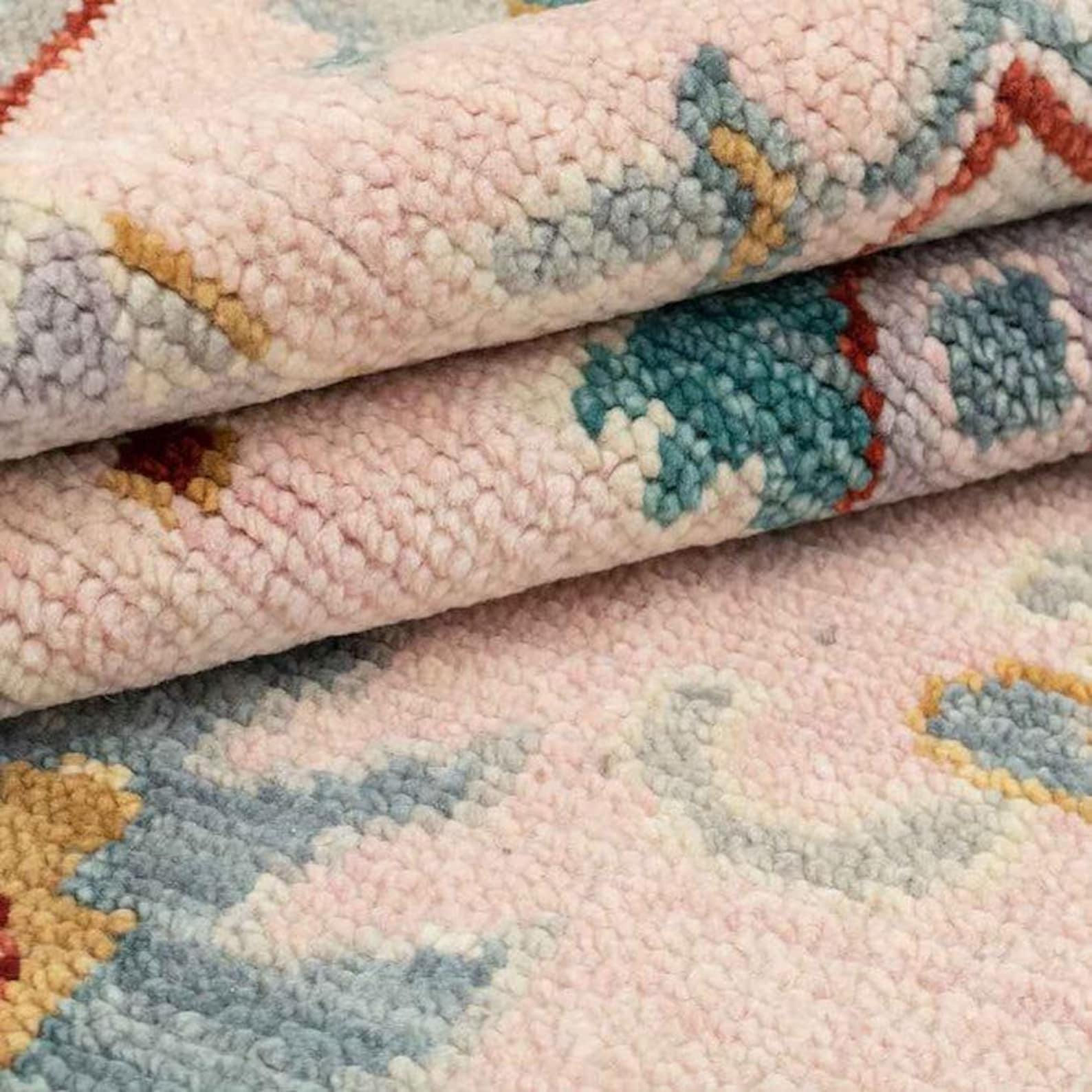 Handmade Peach Wool Rug – Traditional Floral Oushak Design with Beige, Green & Gold Accents – Hand Knotted Oriental Area Carpet