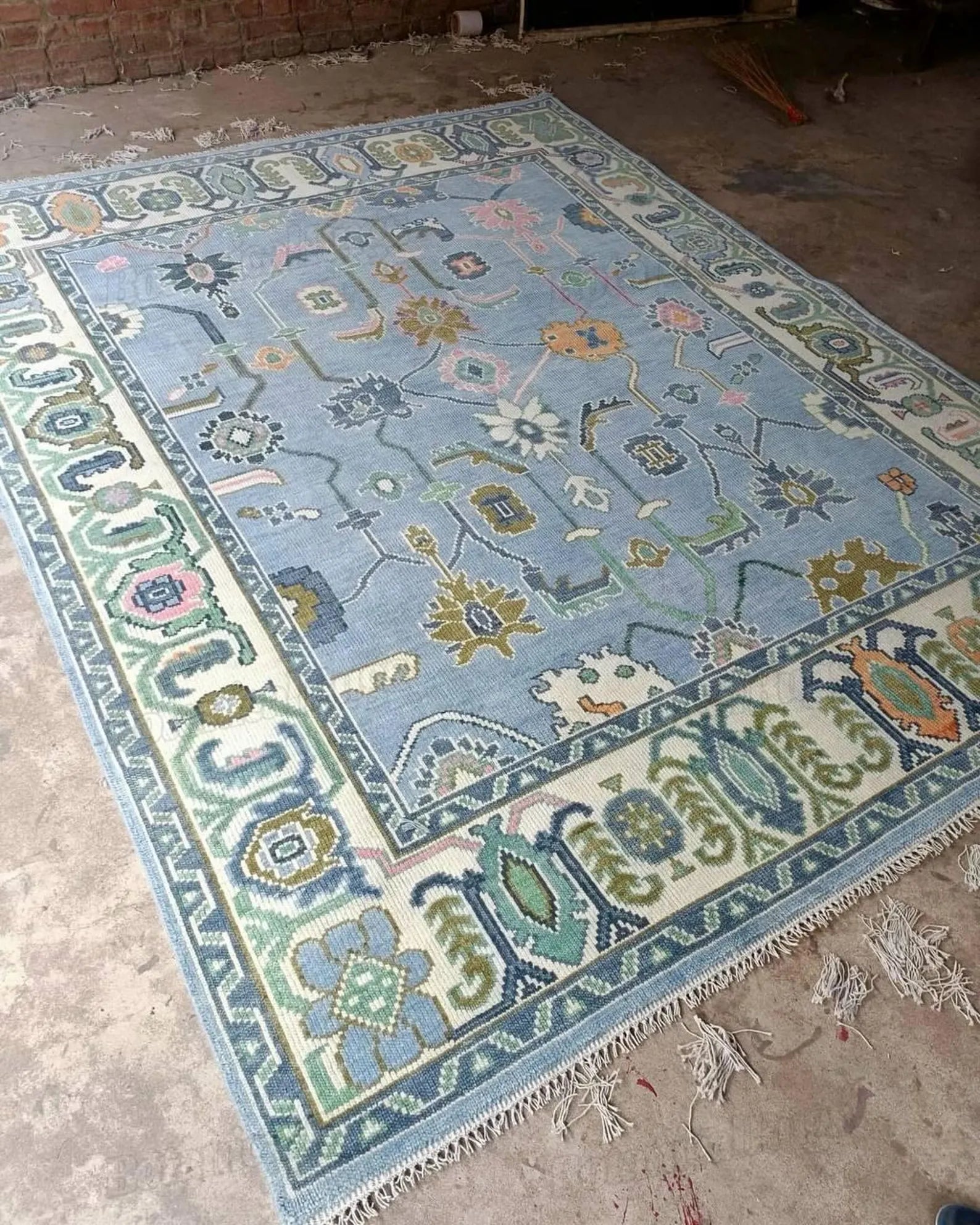 Hand Knotted Wool Oushak Rug – Light Blue Floral & Geometric, Custom Size