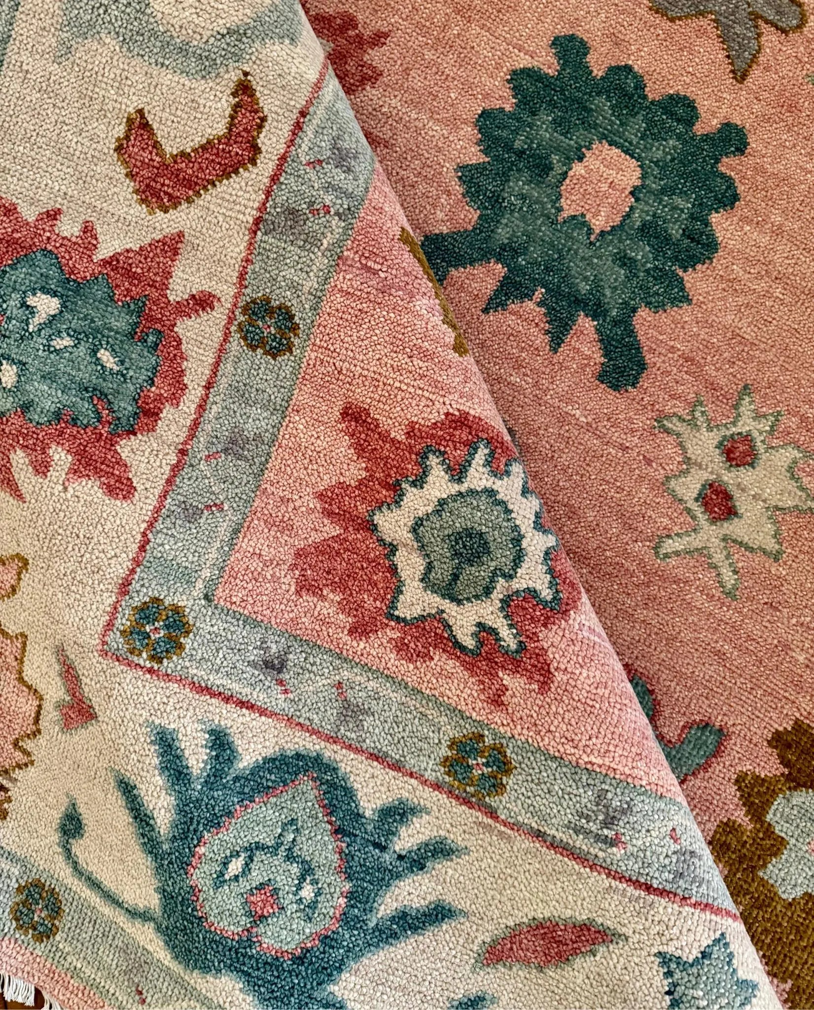 Peach Soft New Zealand Wool Area Rug | Traditional Turkish Design | Carpet Craft Decor | Hand Knotted Carpet